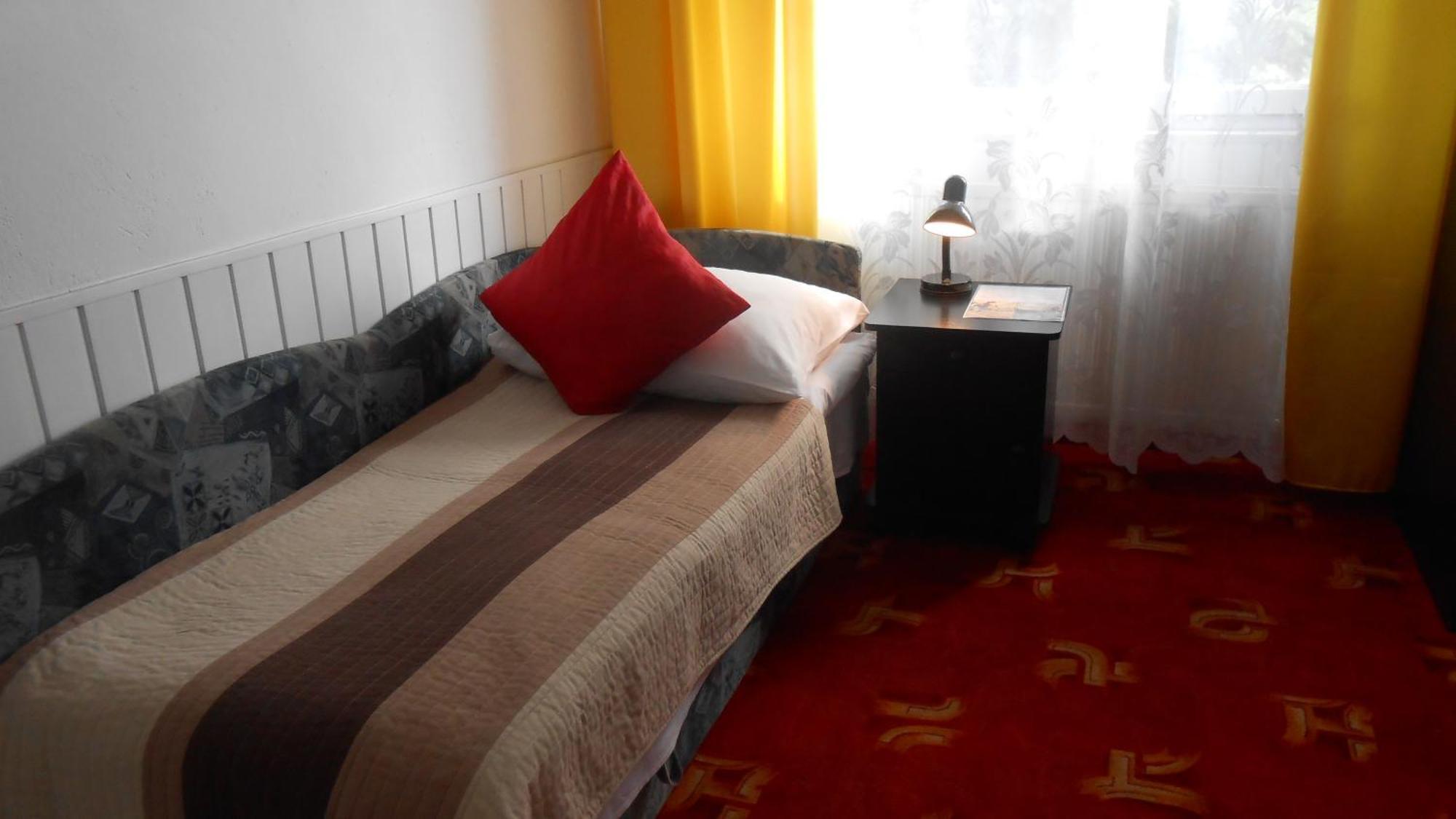 Hotel Leon Biała Podlaska Szoba fotó