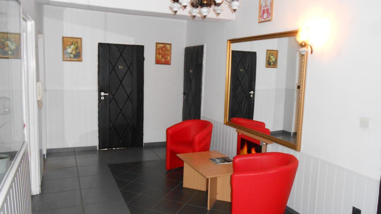 Hotel Leon Biała Podlaska Kültér fotó